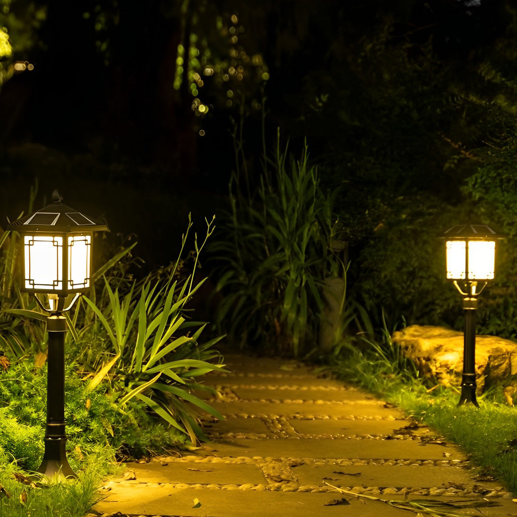 Ancient House Style Solar LED Post Light with 3-Step Dimming Durable Outdoor Lamp