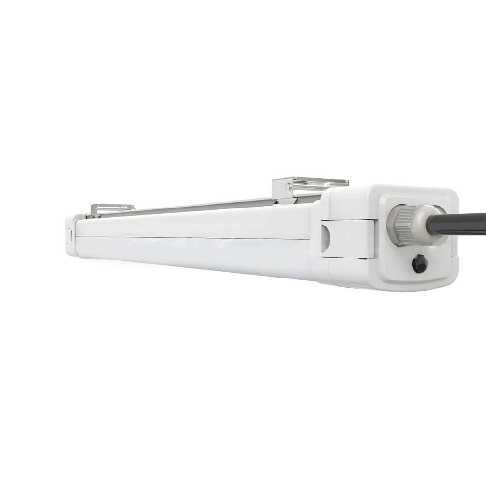 Technical diagram showing dimensions and structure of industrial linear lighting.