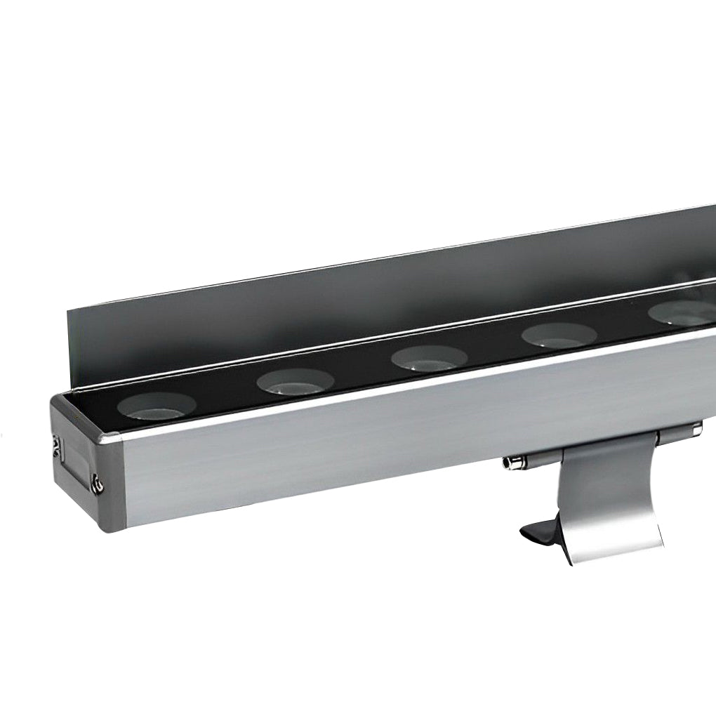 Low voltage wall wash light, side view showing the heat sink and wiring compartment for efficient performance.