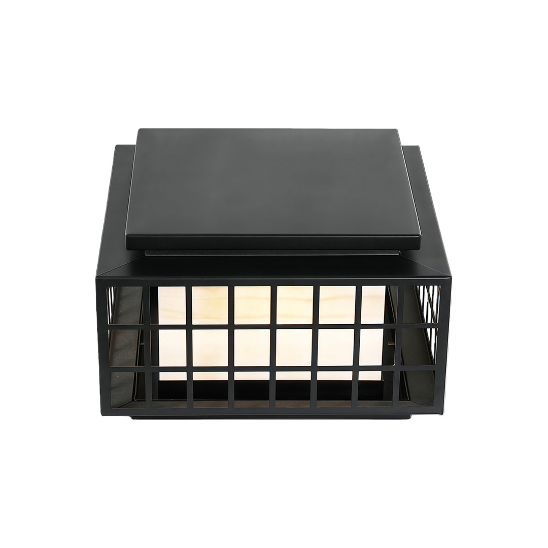 Illuminate your front yard safely with modern outdoor gate pillar lights featuring waterproof metal construction and long lifespan.