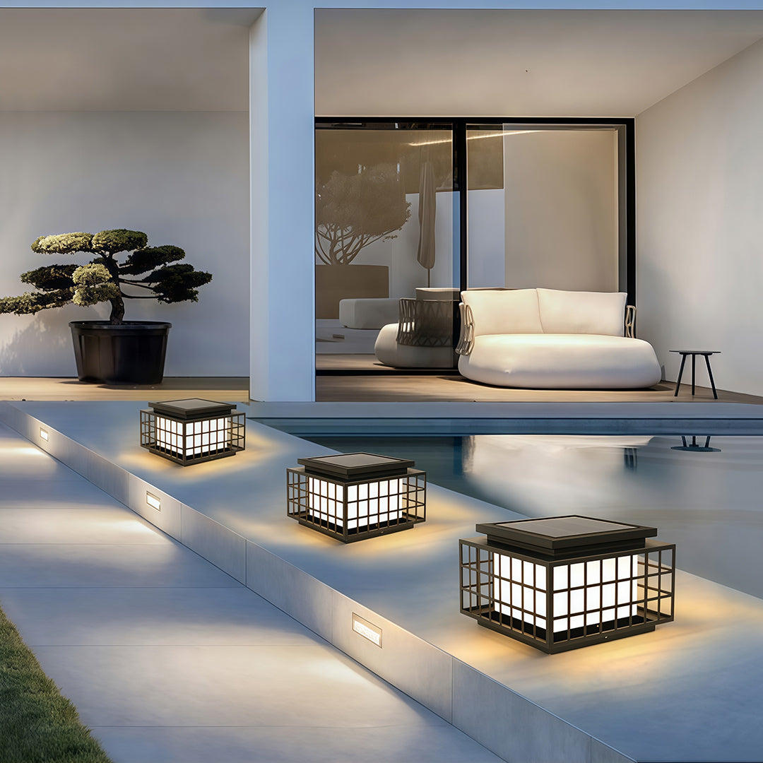 Enhance your entrance with modern gate pillar lights made from metal, offering both elegance and reliable outdoor lighting.