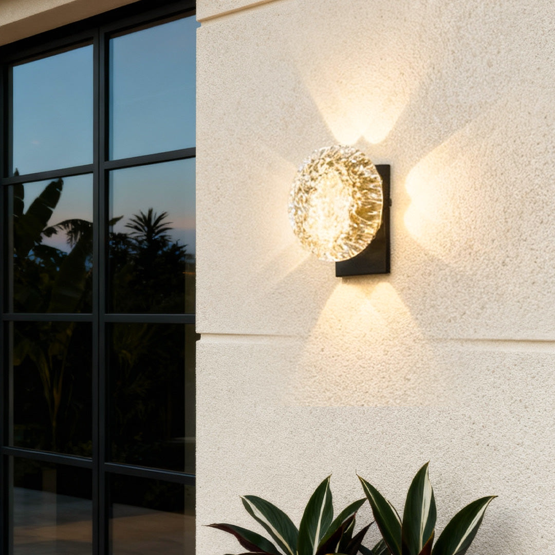 This up and down outdoor wall light features LED technology and a waterproof, minimalist design, perfect for modern outdoor lighting with style and durability.