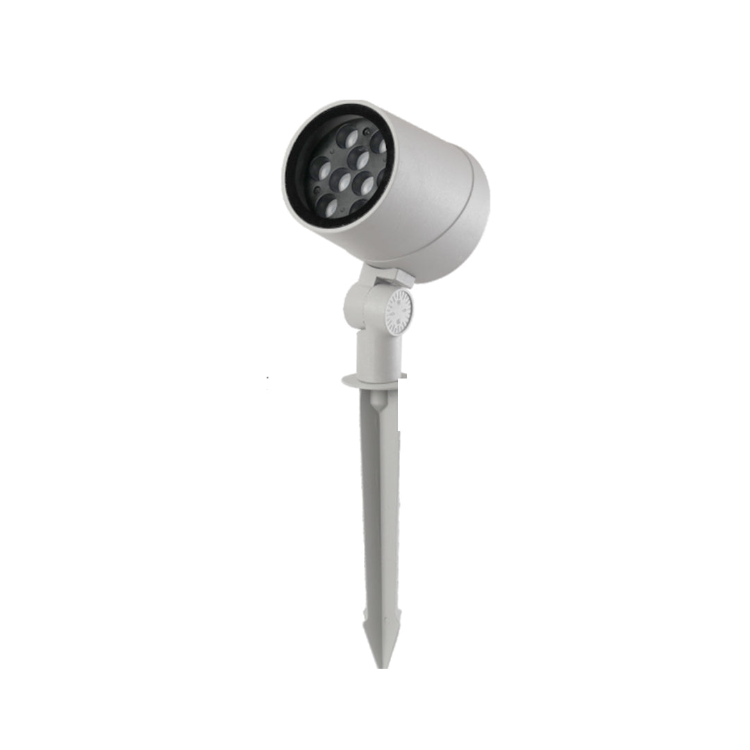 Professional tree spotlight with heavy duty construction and directional LED lighting for outdoor use