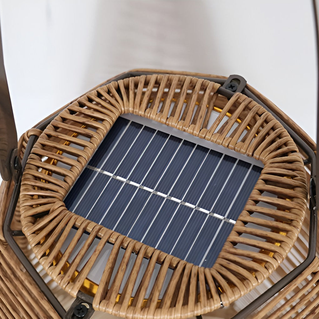 Rattan floor lantern with technical view of the base and mounting.