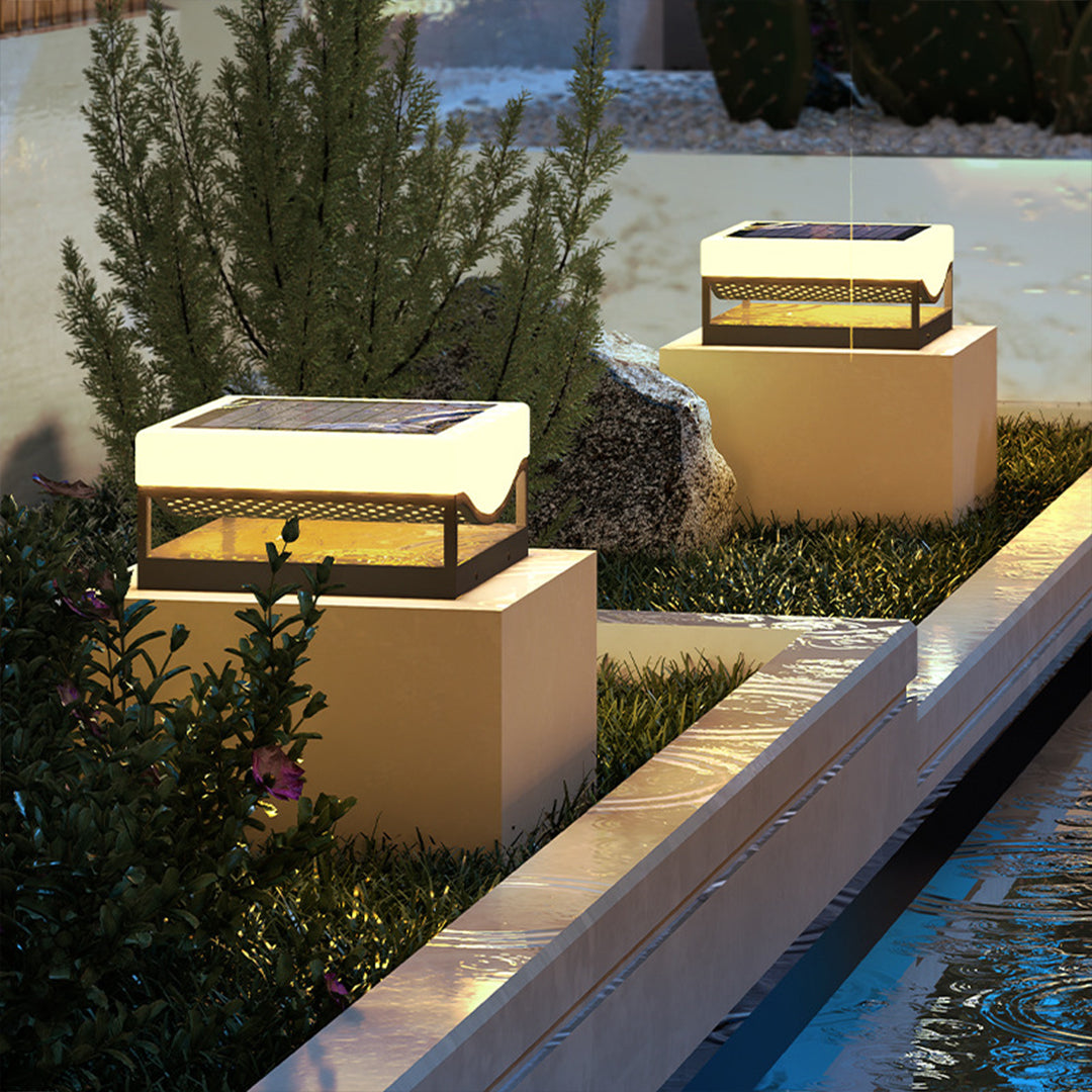 Technical diagram showing various solar light models and their dimensional specifications
