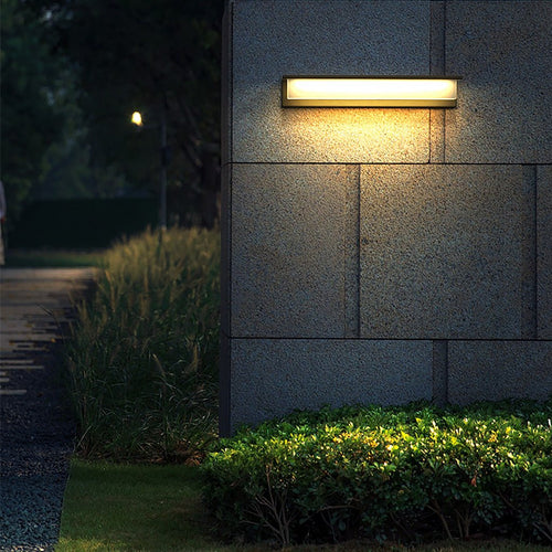 Contemporary Stainless Steel Linear LED Strip Outdoor Wall Light �C Modern, Weatherproof for Garden Villa