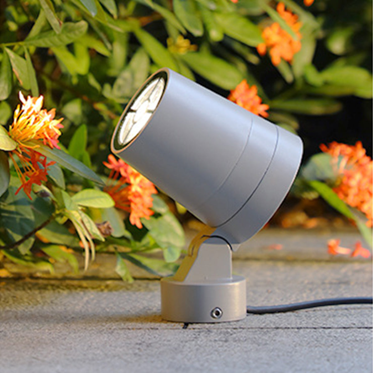 Technical specification sheet showing various angles and mounting options for outdoor spotlights