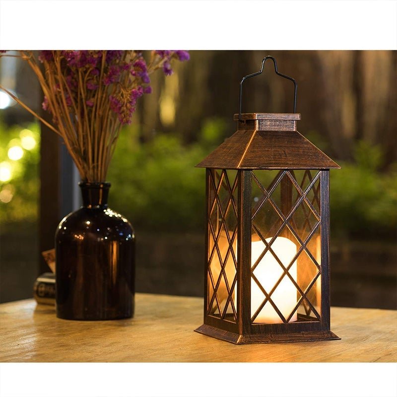 vintage-garden-lanterns-outdoor-dining-table-warm-light
